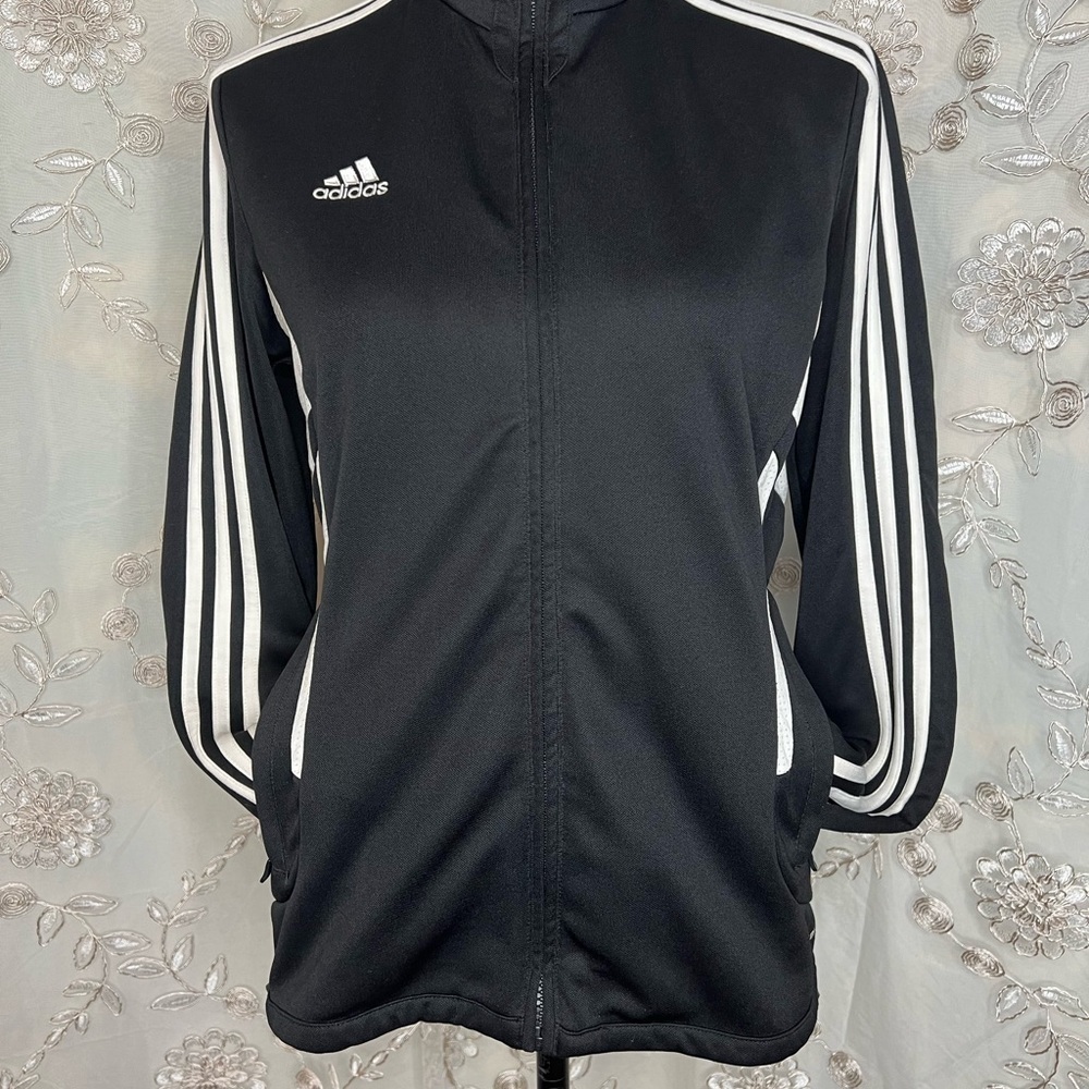 SZ S Nike black and white full zipper jacket. - Picture 7 of 10